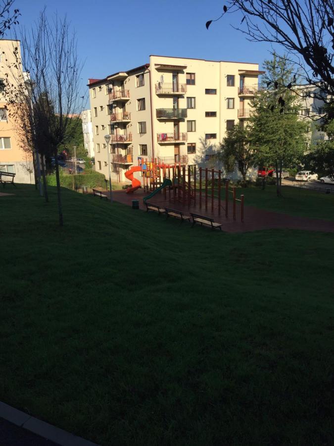 Igi Red Flat With Free Private Parking Cluj-Napoca Exterior foto
