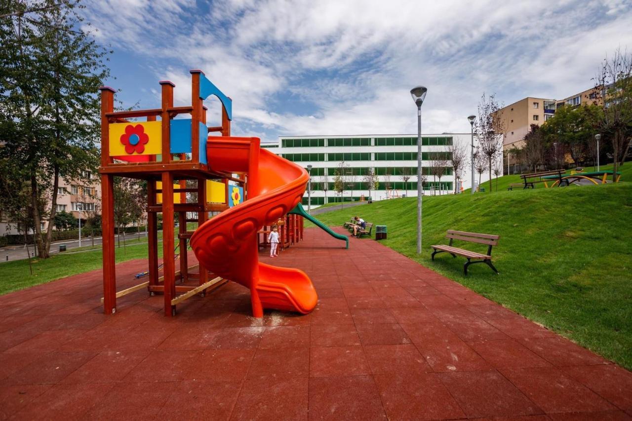 Igi Red Flat With Free Private Parking Cluj-Napoca Exterior foto