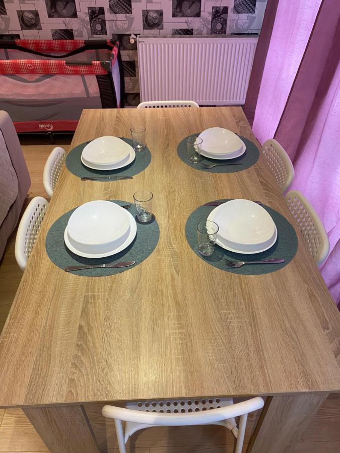 Igi Red Flat With Free Private Parking Cluj-Napoca Exterior foto