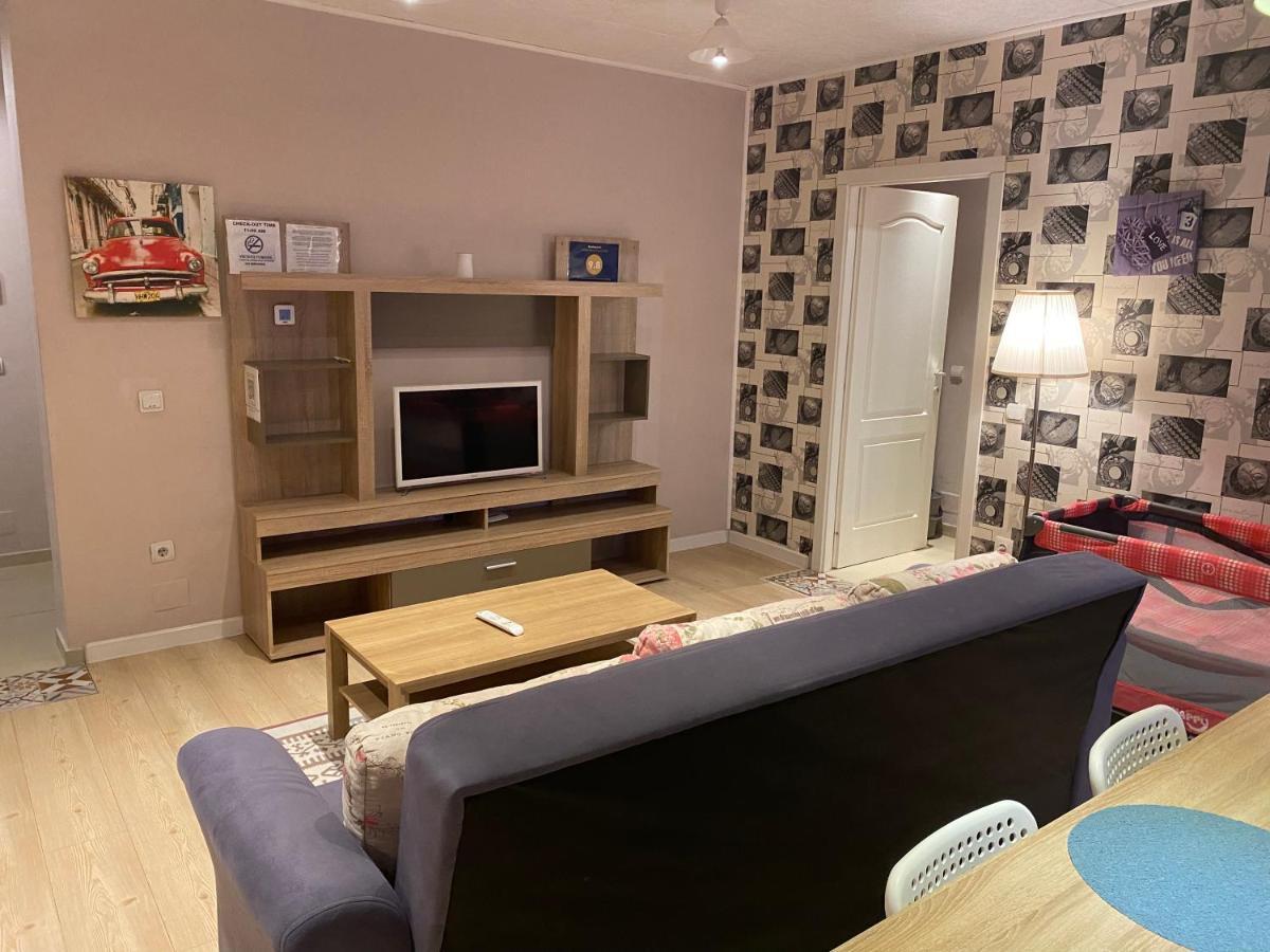 Igi Red Flat With Free Private Parking Cluj-Napoca Exterior foto