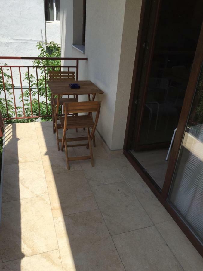 Igi Red Flat With Free Private Parking Cluj-Napoca Exterior foto